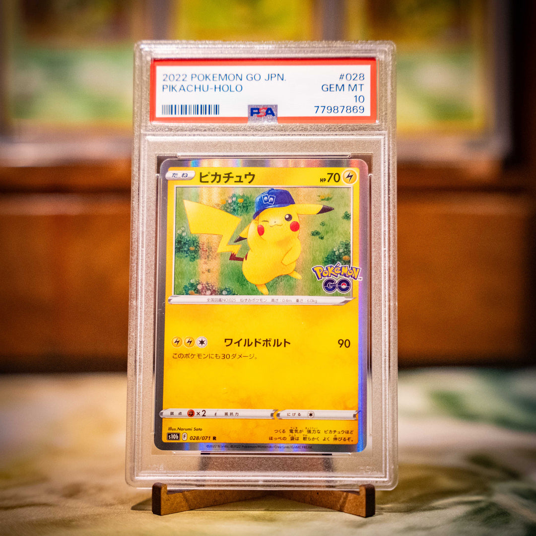 PSA 10 Pikachu Holo Japansk Pokemon Go #028