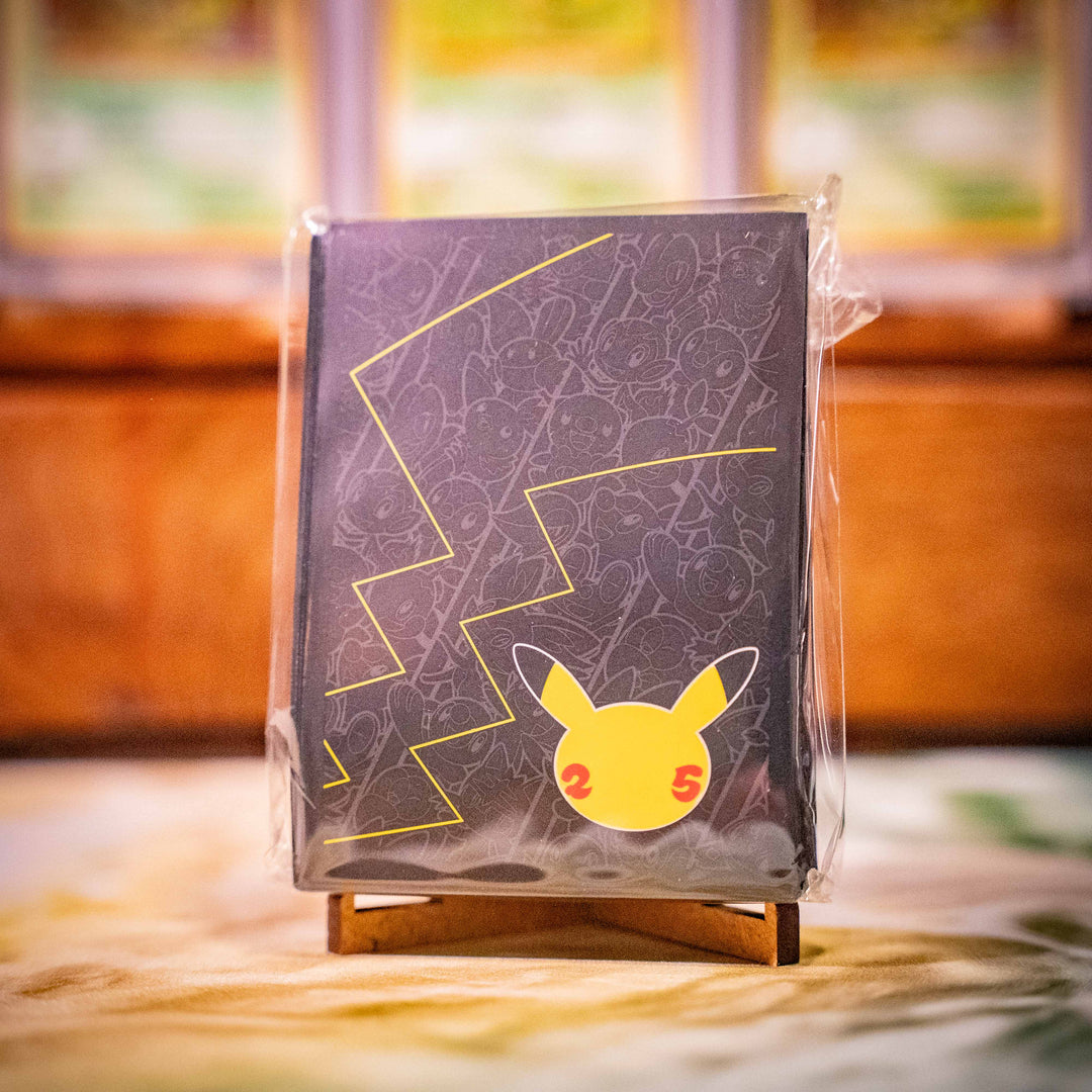 Pikachu Sleeves (Pokemon Lommer)